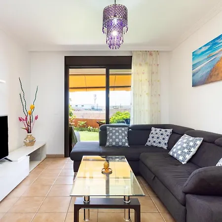 דירה Home2book Garden Beach & Pool